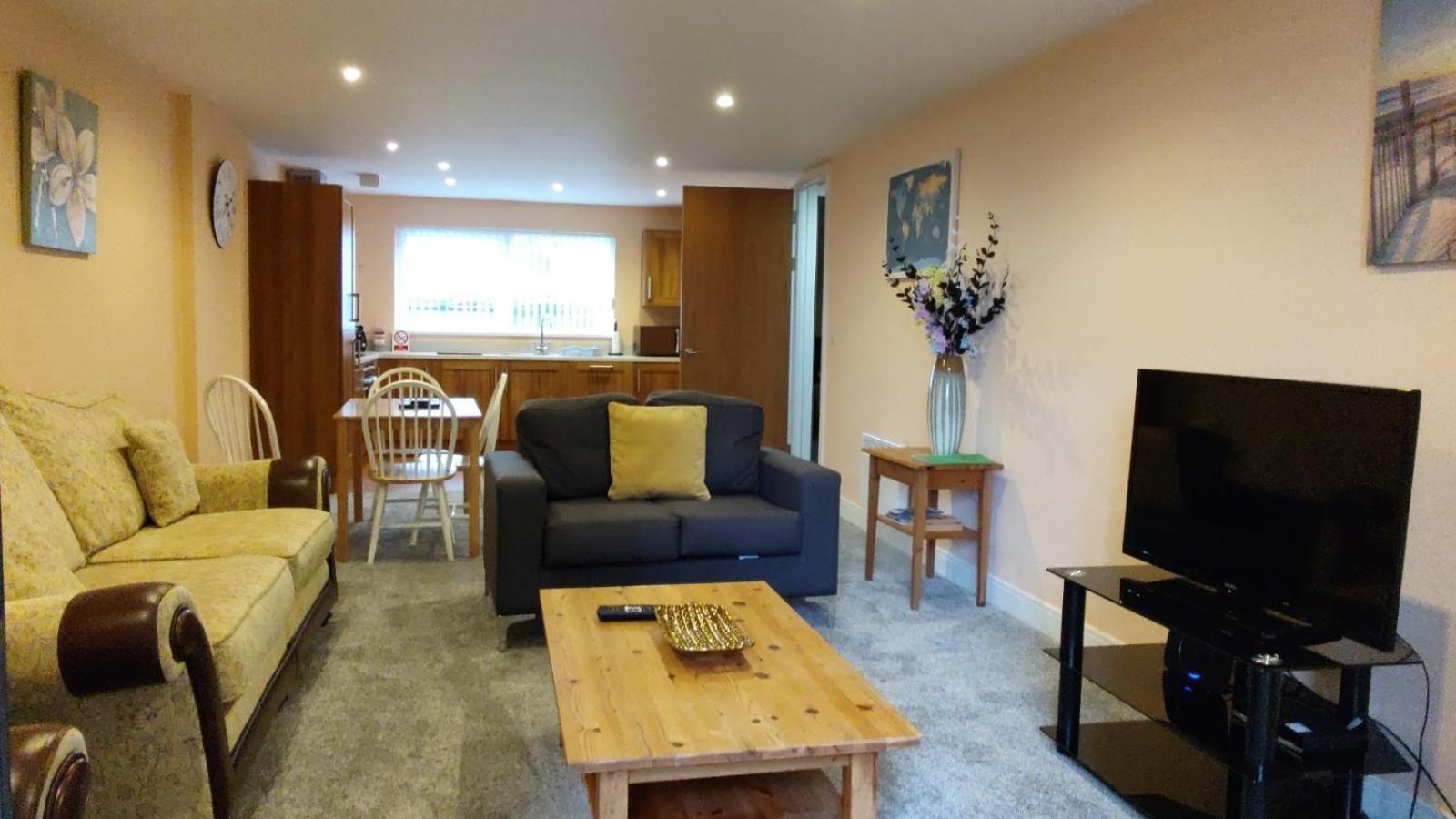 Meridian Bay Apartment Swansea Zewnętrze zdjęcie
